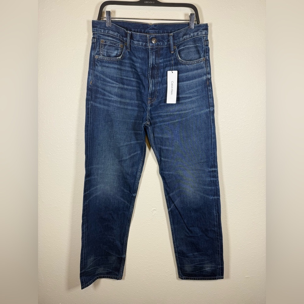 Calvin Klein Men’s Studio Modern Loose Straight Leg Dark Wash 34/32 Sample